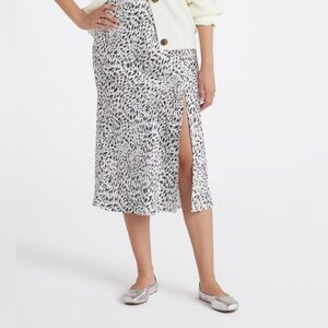 Stylish Black and White Women's Skirt